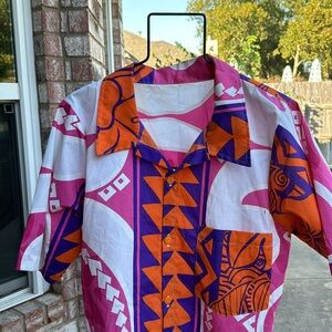 Vintage Hawaiian shirt as is